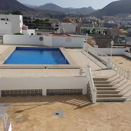 Cristianos, Vistas Al Mar Apartment
