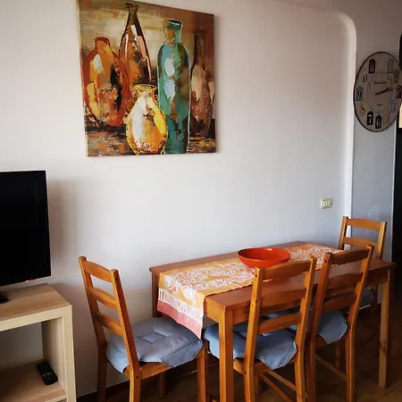 Cristianos, Vistas Al Mar Apartamento *